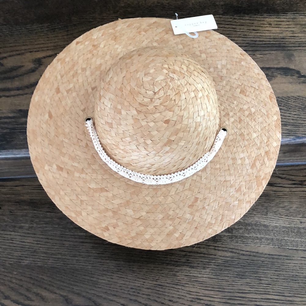 Brand new copper key girls straw hat - Picture 2 of 5